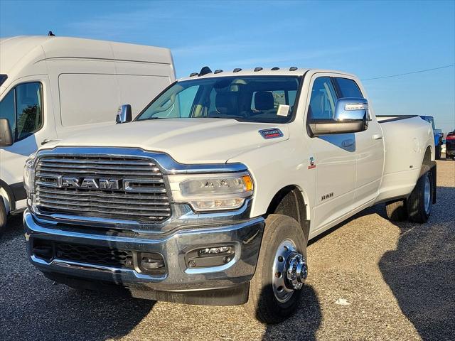 2024 RAM Ram 3500 RAM 3500 LARAMIE CREW CAB 4X4 8 BOX