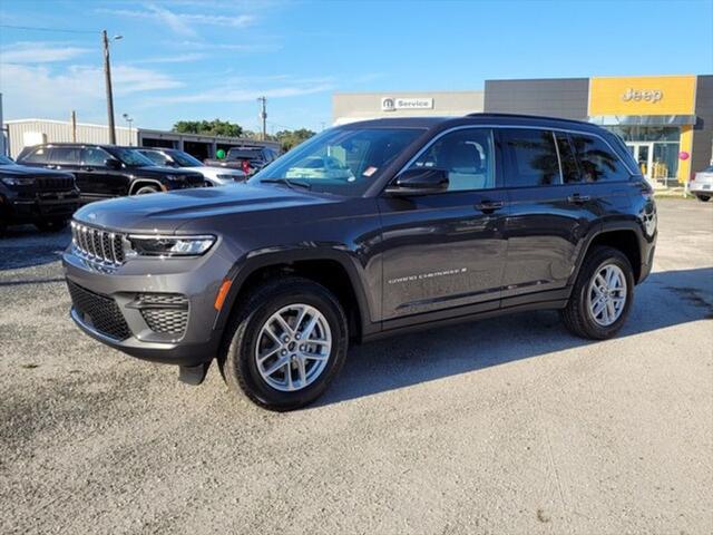 2025 Jeep Grand Cherokee GRAND CHEROKEE LAREDO X 4X2