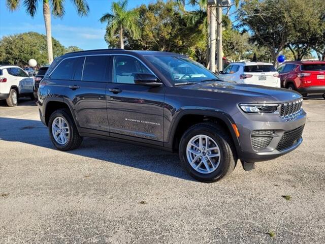 2025 Jeep Grand Cherokee GRAND CHEROKEE LAREDO X 4X2