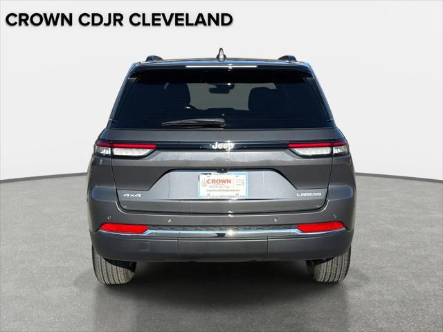 2025 Jeep Grand Cherokee Laredo X 4x4