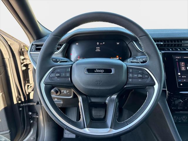 2025 Jeep Grand Cherokee Laredo X 4x4