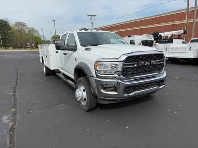 2024 RAM Ram 5500 Chassis Cab RAM 5500 TRADESMAN CHASSIS CREW CAB 4X4 84 CA
