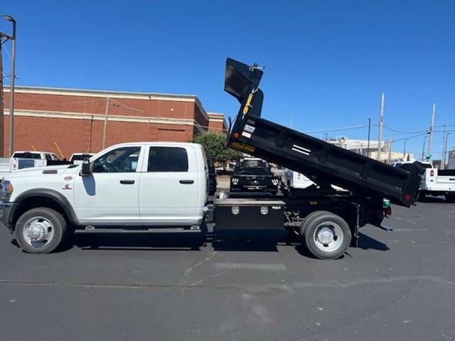 2024 RAM Ram 5500 Chassis Cab RAM 5500 TRADESMAN CHASSIS CREW CAB 4X4 84 CA