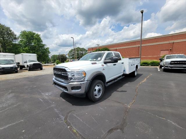 2024 RAM Ram 5500 Chassis Cab RAM 5500 TRADESMAN CHASSIS CREW CAB 4X4 84 CA