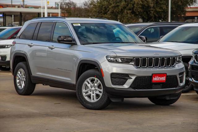 2025 Jeep Grand Cherokee GRAND CHEROKEE LAREDO 4X2