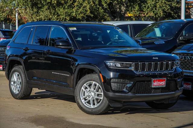 2025 Jeep Grand Cherokee GRAND CHEROKEE LAREDO X 4X2
