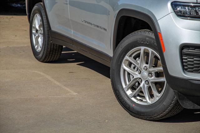 2025 Jeep Grand Cherokee GRAND CHEROKEE LAREDO X 4X2