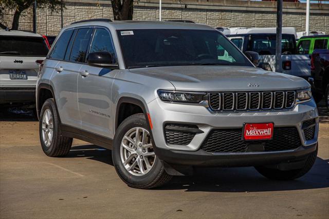 2025 Jeep Grand Cherokee GRAND CHEROKEE LAREDO X 4X2