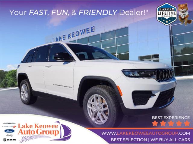 2025 Jeep Grand Cherokee GRAND CHEROKEE LAREDO X 4X2