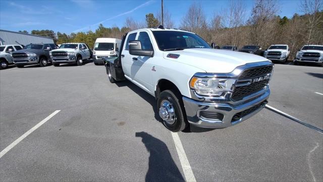 2024 RAM Ram 3500 Chassis Cab RAM 3500 TRADESMAN CREW CAB CHASSIS 4X4 60 CA