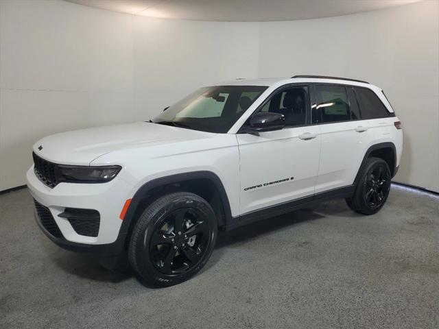 2025 Jeep Grand Cherokee GRAND CHEROKEE ALTITUDE X 4X4