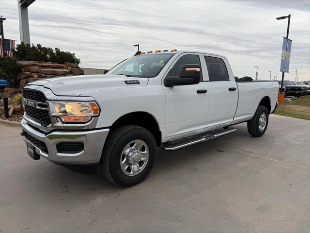 2024 RAM Ram 3500 RAM 3500 TRADESMAN CREW CAB 4X4 8 BOX