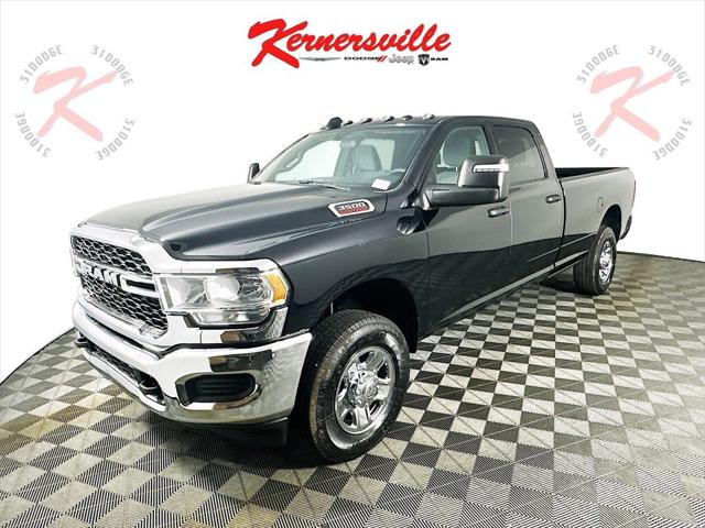 2024 RAM Ram 3500 RAM 3500 TRADESMAN CREW CAB 4X4 8 BOX
