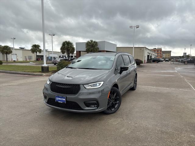 2025 Chrysler Pacifica PACIFICA LIMITED