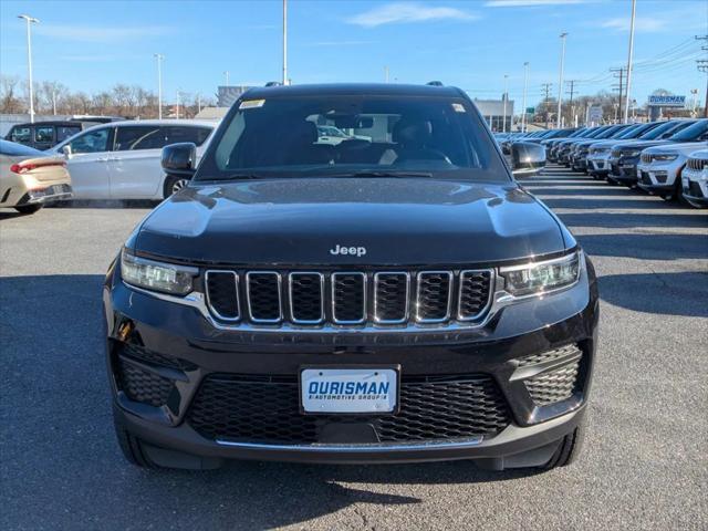 2025 Jeep Grand Cherokee GRAND CHEROKEE LAREDO 4X4