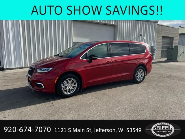 2025 Chrysler Pacifica PACIFICA SELECT