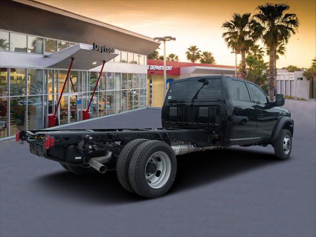 2024 RAM Ram 5500 Chassis Cab RAM 5500 TRADESMAN CHASSIS CREW CAB 4X4 84 CA