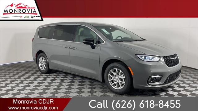 2025 Chrysler Pacifica PACIFICA SELECT