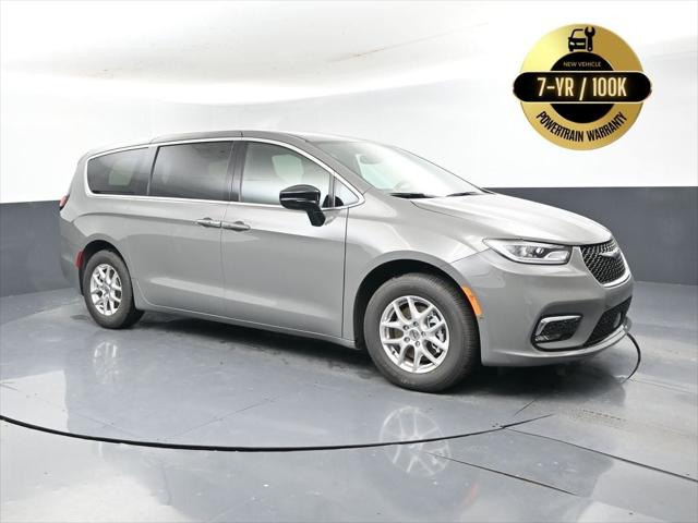 2025 Chrysler Pacifica PACIFICA SELECT