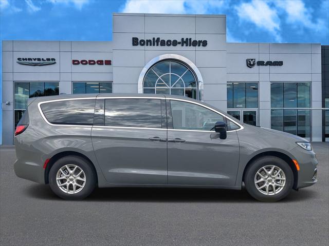 2025 Chrysler Pacifica PACIFICA SELECT