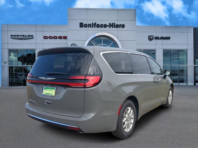 2025 Chrysler Pacifica PACIFICA SELECT