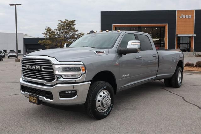 2024 RAM Ram 3500 RAM 3500 LARAMIE CREW CAB 4X4 8 BOX