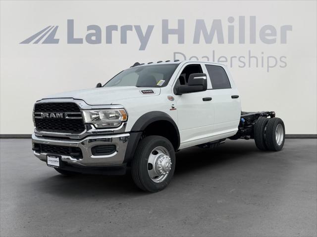 2024 RAM Ram 5500 Chassis Cab RAM 5500 TRADESMAN CHASSIS CREW CAB 4X4 60 CA