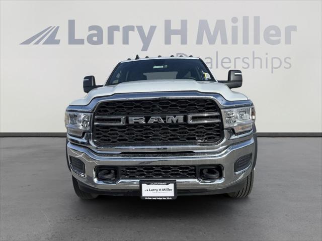 2024 RAM Ram 5500 Chassis Cab RAM 5500 TRADESMAN CHASSIS CREW CAB 4X4 60 CA
