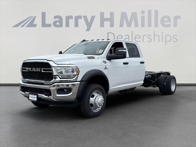 2024 RAM Ram 5500 Chassis Cab RAM 5500 TRADESMAN CHASSIS CREW CAB 4X4 84 CA