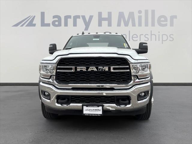 2024 RAM Ram 5500 Chassis Cab RAM 5500 TRADESMAN CHASSIS CREW CAB 4X4 84 CA