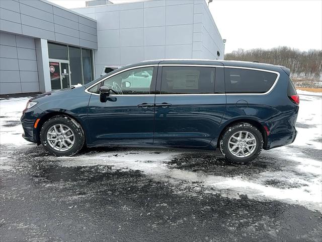 2025 Chrysler Pacifica PACIFICA SELECT