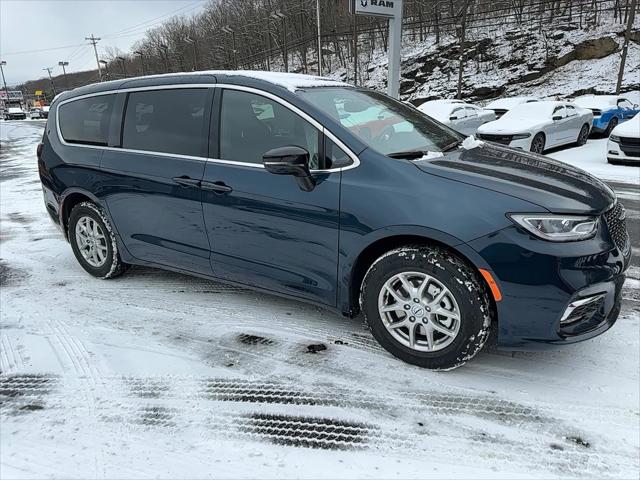 2025 Chrysler Pacifica PACIFICA SELECT