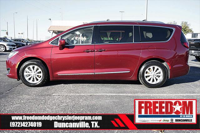 2019 Chrysler Pacifica Touring L