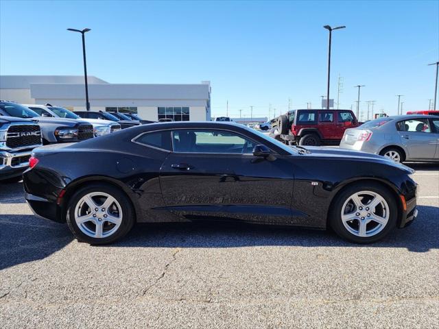 2023 Chevrolet Camaro RWD Coupe 1LT