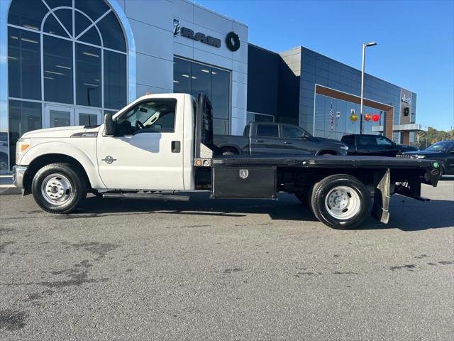 2014 Ford F-350 Chassis XL