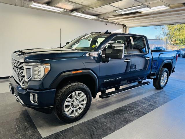 2023 GMC Sierra 2500HD 4WD Crew Cab Standard Bed Denali