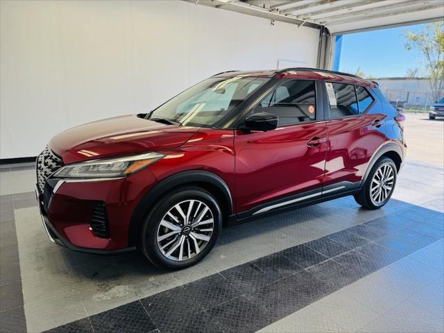 2024 Nissan Kicks SR Xtronic CVT