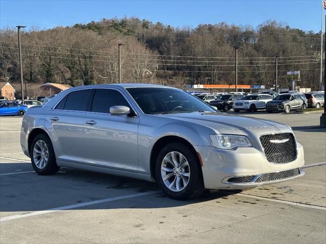 2020 Chrysler 300 Touring