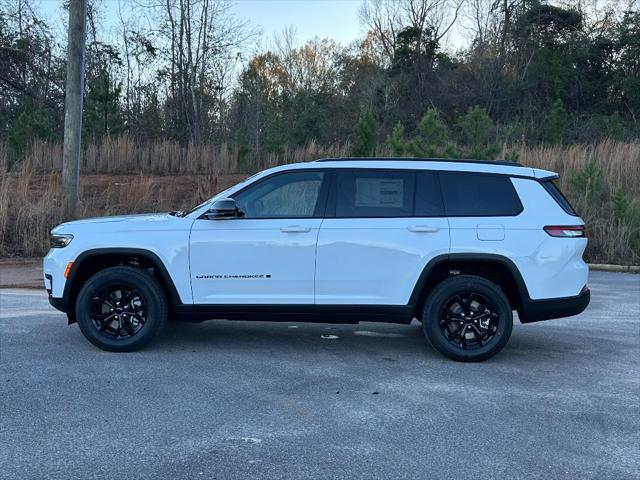 2025 Jeep Grand Cherokee GRAND CHEROKEE L ALTITUDE X 4X2