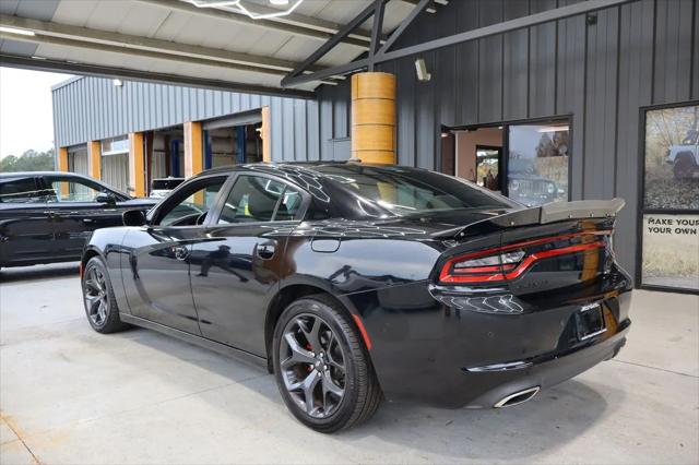 2020 Dodge Charger SXT RWD