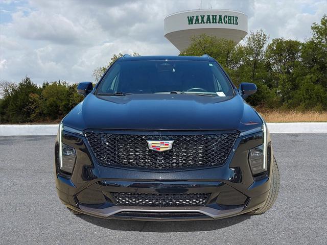 2024 Cadillac XT4 AWD Premium Luxury