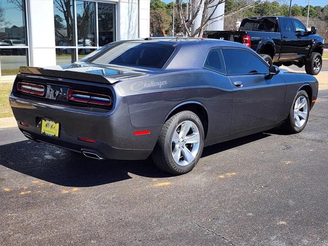 2022 Dodge Challenger SXT