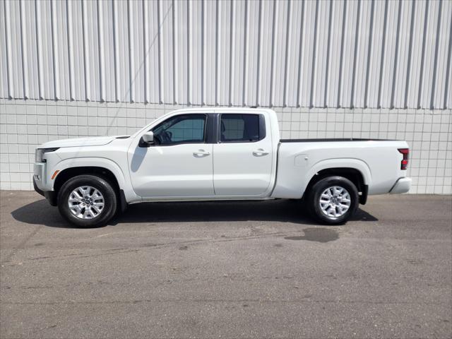 2022 Nissan Frontier Crew Cab Long Bed SV 4x4