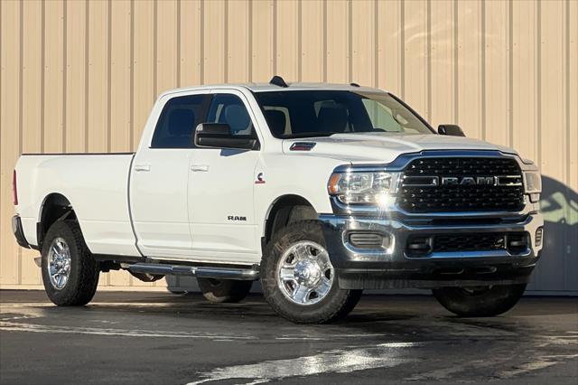 2022 RAM 2500 Big Horn Crew Cab 4x4 8 Box