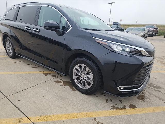 2024 Toyota Sienna XLE