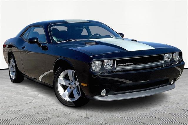2013 Dodge Challenger SXT Plus