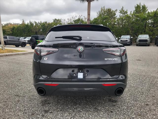 2025 Alfa Romeo Stelvio Sprint AWD
