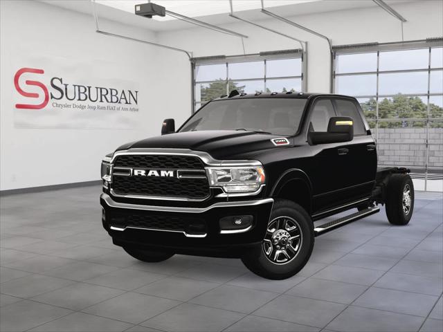 2024 RAM Ram 3500 Chassis Cab RAM 3500 TRADESMAN CREW CAB CHASSIS 4X4 60 CA 2024 RAM Ram 3500 Chassis Cab RAM 3500 TRADESMAN CREW CAB CHASSIS 4X4 60 CA