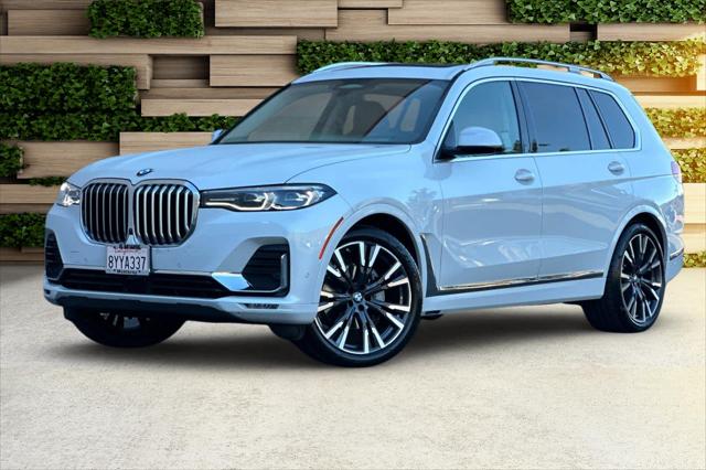 2022 BMW X7