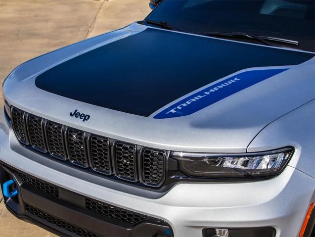 2023 Jeep Grand Cherokee 4xe Trailhawk